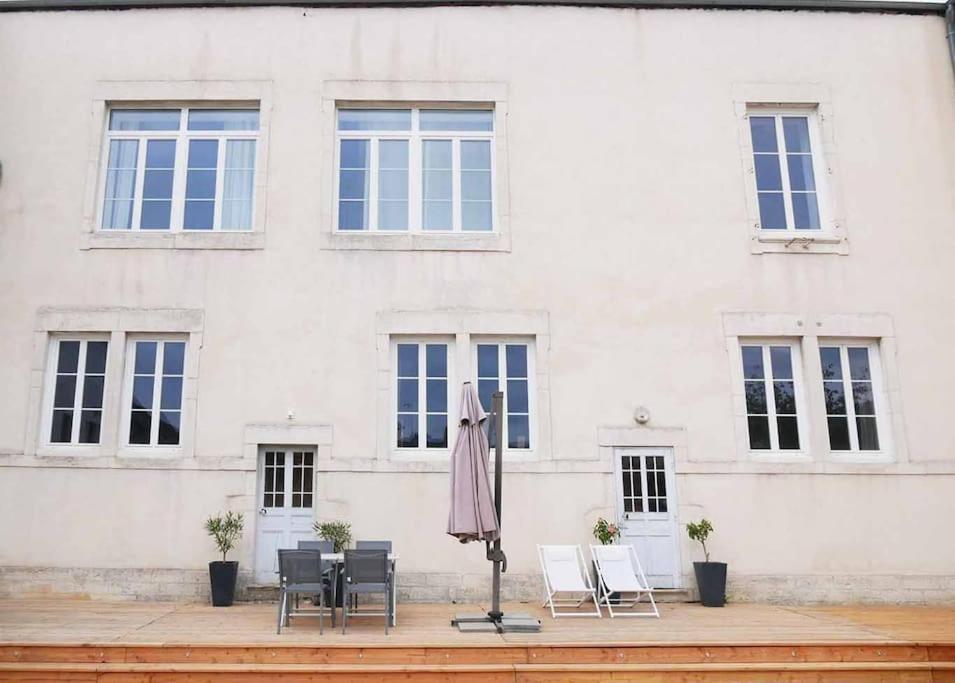 Clos De La Providence, Gite, Piscine Et Spa 3 Chambres Nolay  外观 照片