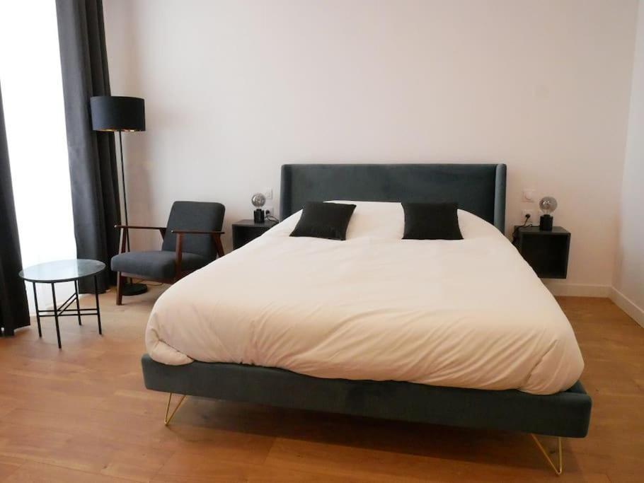 Clos De La Providence, Gite, Piscine Et Spa 3 Chambres Nolay  外观 照片